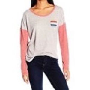 Large baseball style t-shirt VOLCOM logo